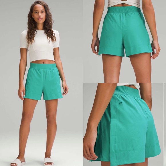 lululemon athletica Pants - Lululemon Stretch Woven Relaxed-Fit High-Rise Short 4"
Kelly Green! EUC